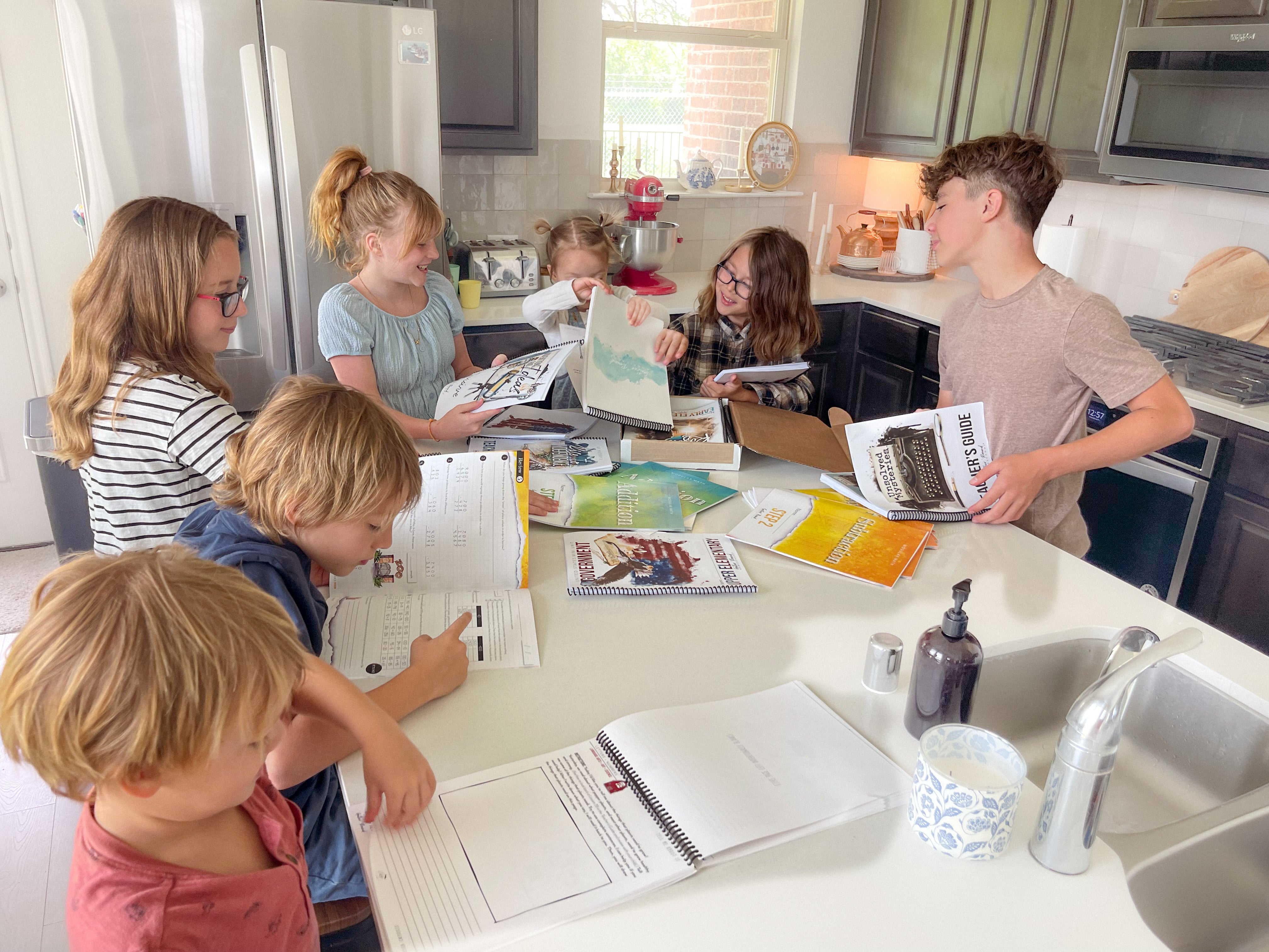 Christian Homeschool Curriculum for Multiple Ages | Gather ’Round – Gather 'Round Homeschool USA